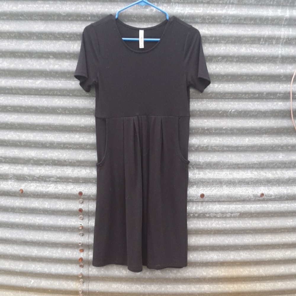 Black dress